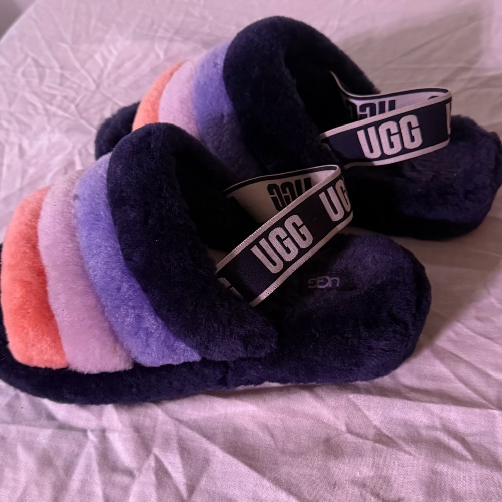 Uggh Fluff Slide